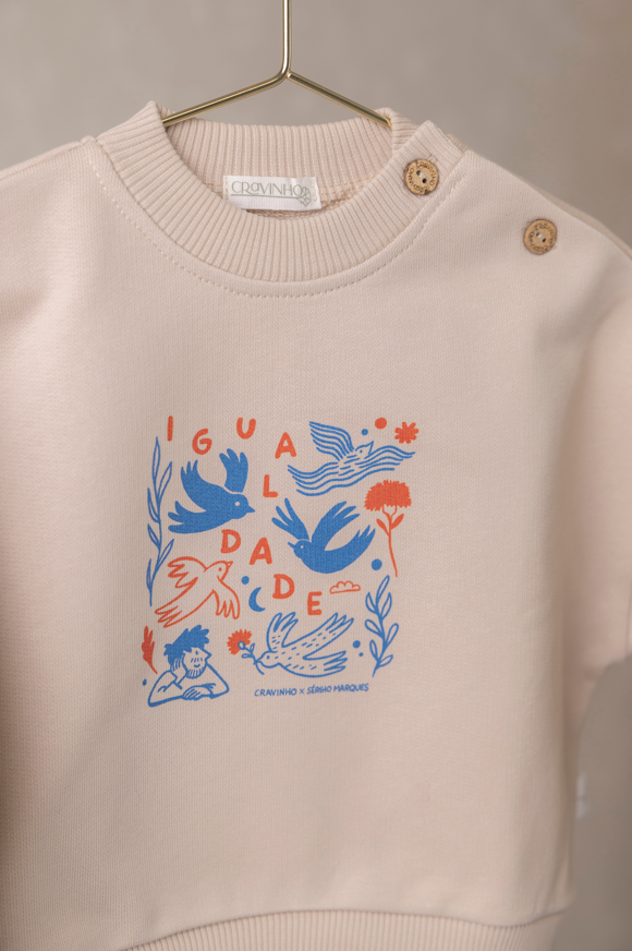 Sweatshirt "Asas de Abril: Igualdade"