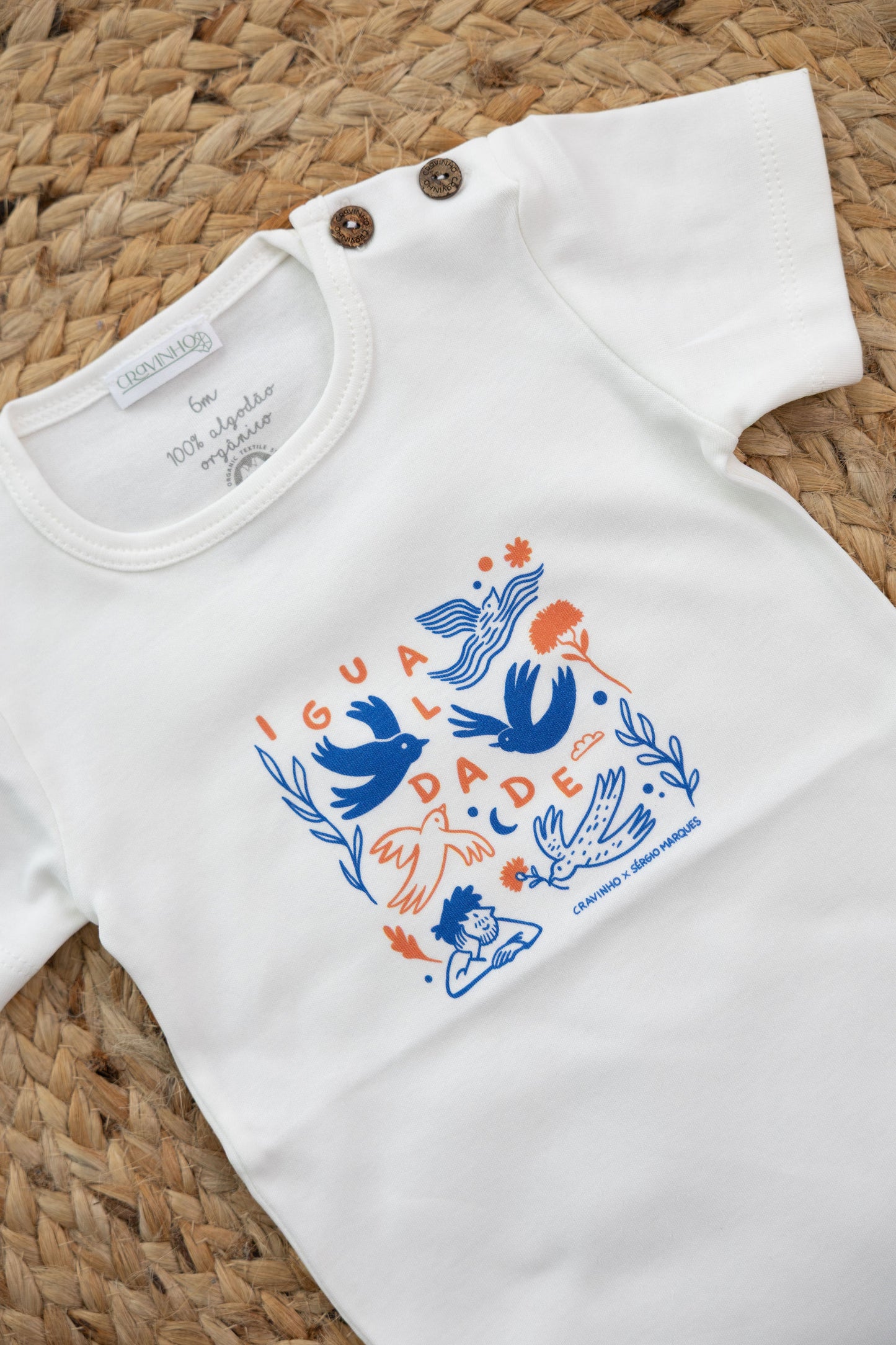 Body "Asas de Abril - Igualdade", manga curta