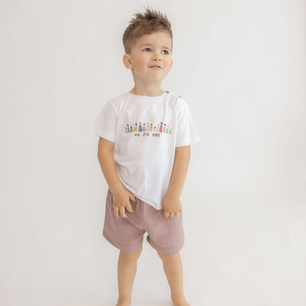 Calções, em musselina