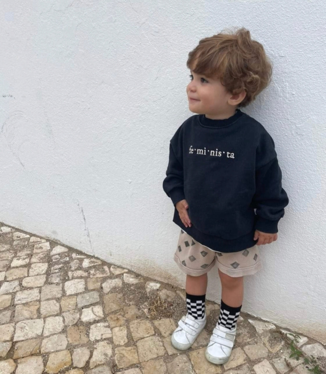 Sweatshirt "Feminista", PRETO
