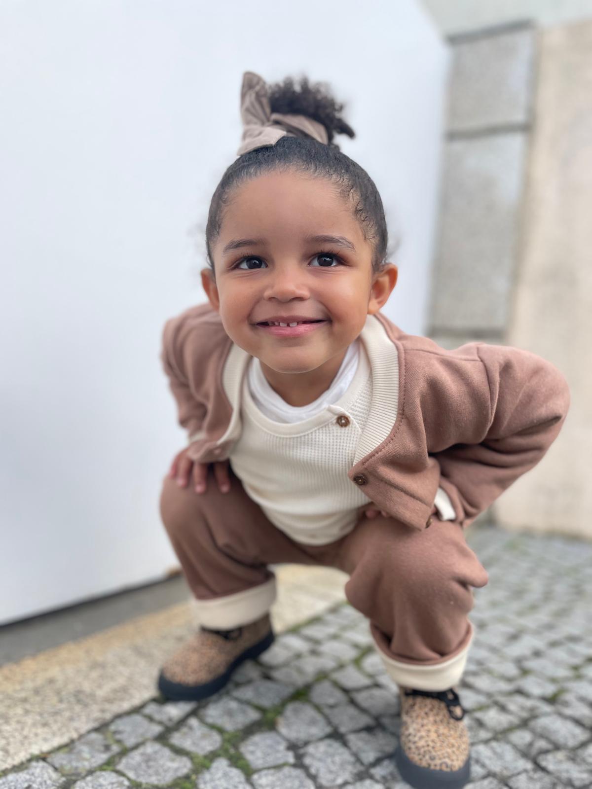 Casaco felpa camel escuro