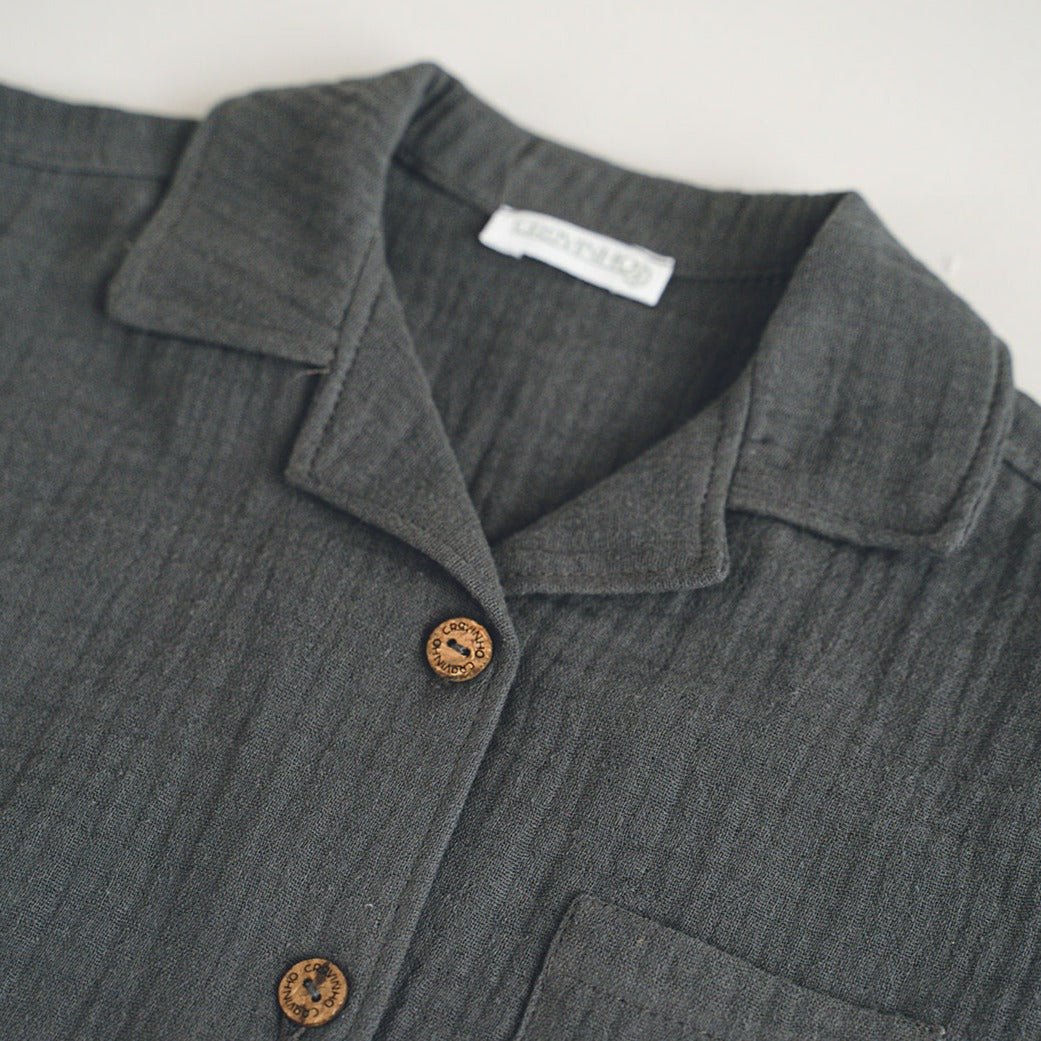 Camisa manga curta, em musselina