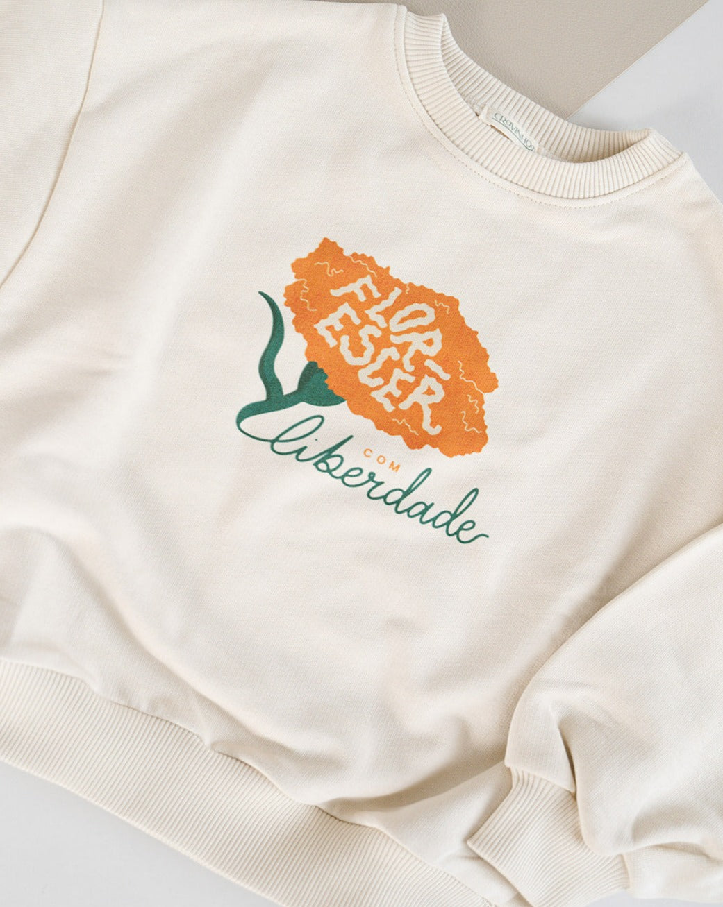 Sweatshirt "Florescer" - adulto