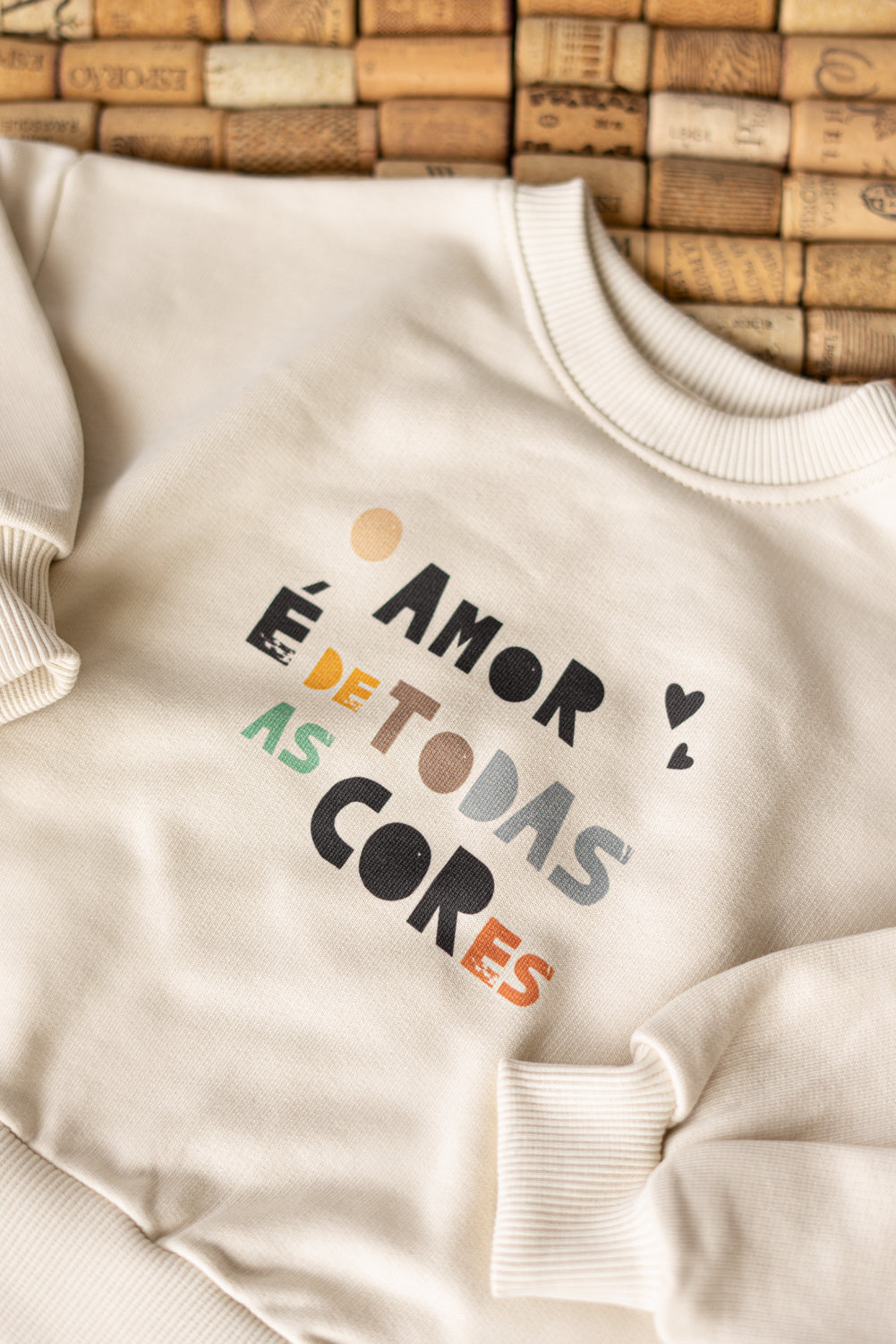 Sweatshirt "AMOR é COR" - adulto