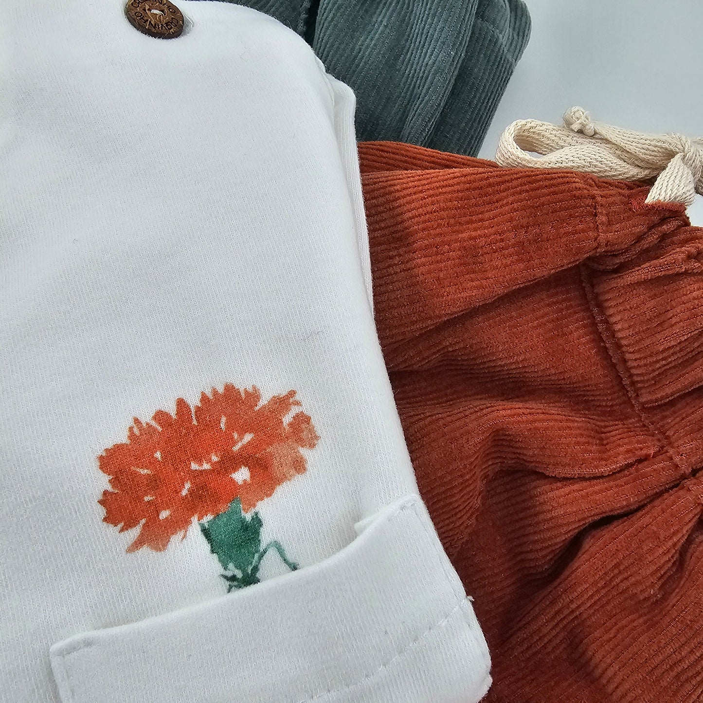 Camisola "Cravo" com bolso, manga comprida