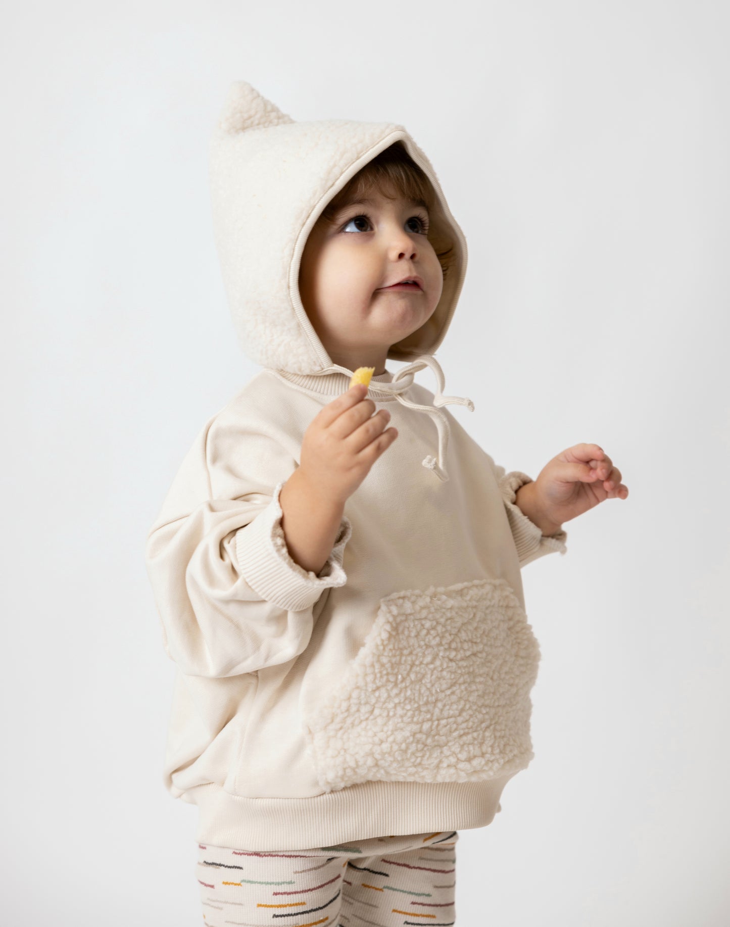 Conjunto: Sweatshirt Com Pelo e Touca com Pelo