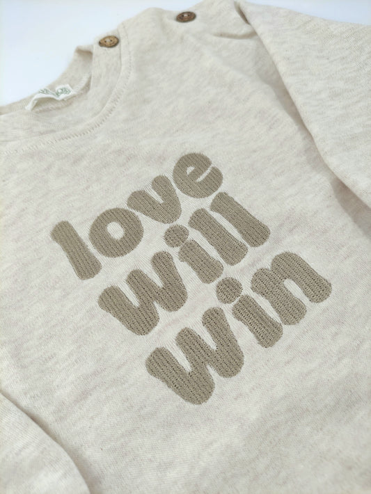 Camisola c/ bordado "Love will win", manga comprida
