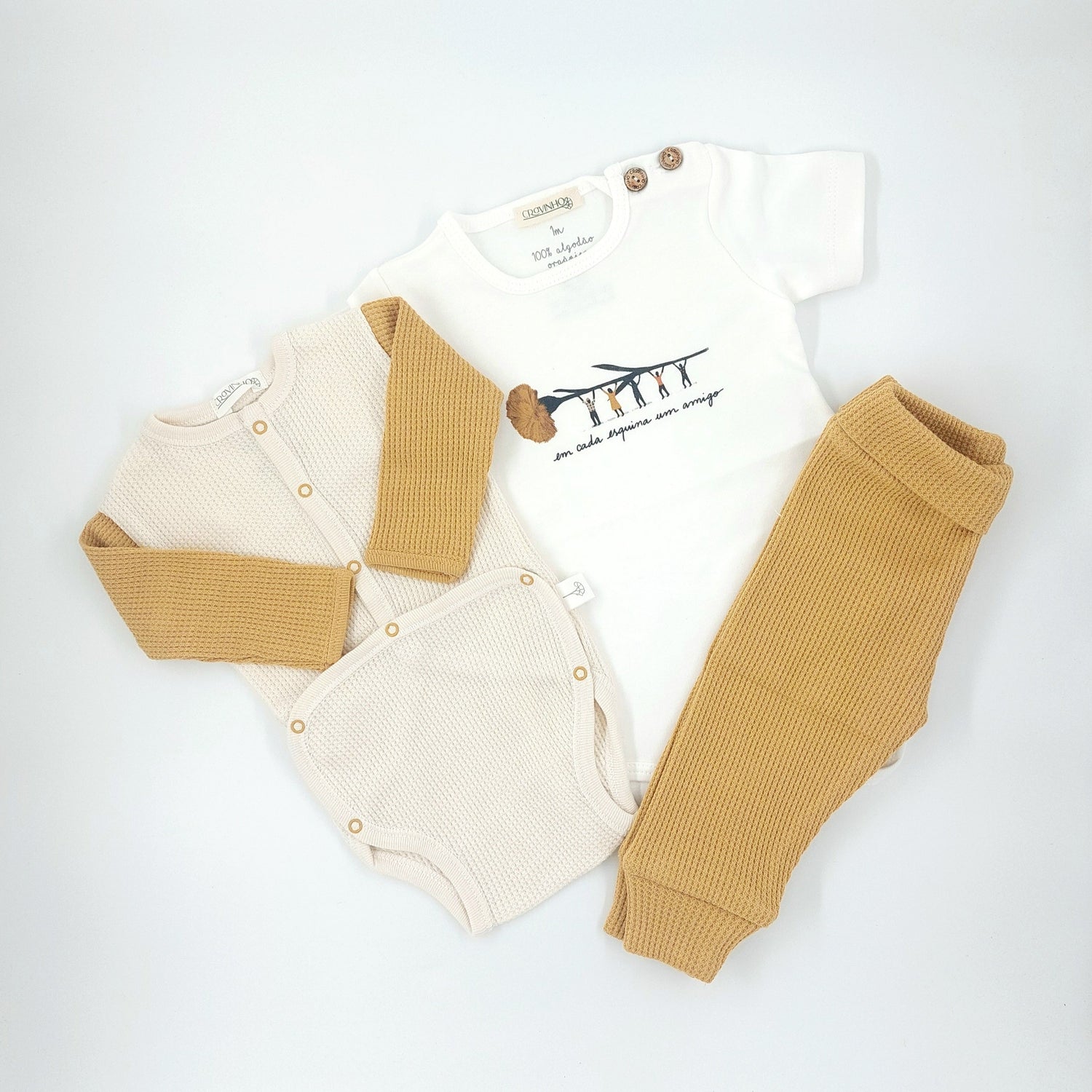Bodies e T-shirts Manga Curta