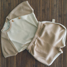 Load image into Gallery viewer, Contrast short shorts -30%

